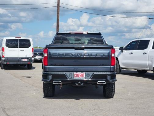 Shadow Gray Metallic 2021 Chevrolet Silverado 1500 Custom Trail Boss