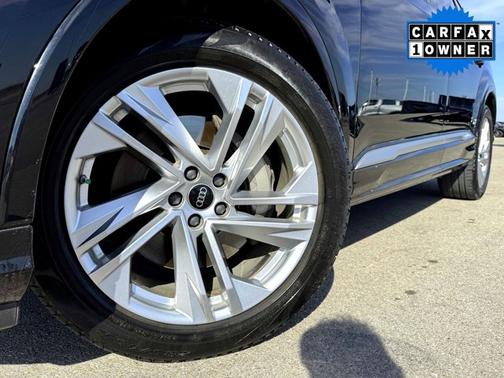 2023 Audi Q7 Prestige