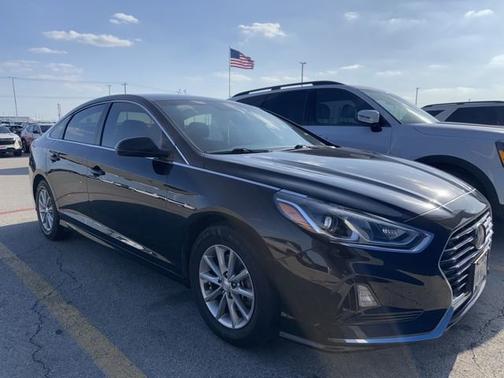 Phantom Black 2019 Hyundai SONATA SE