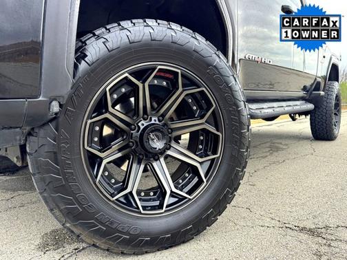 2024 GMC Sierra 2500 AT4