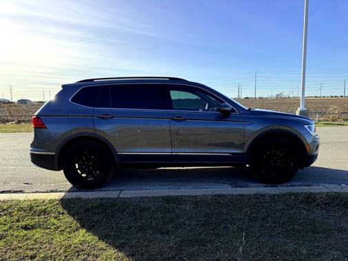 2020 Volkswagen Tiguan 2.0T SE