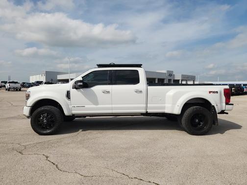 2022 Ford F-450 Limited