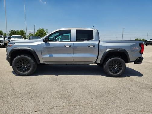 Sterling Gray Metallic 2026 Chevrolet Colorado 4WD Trail Boss
