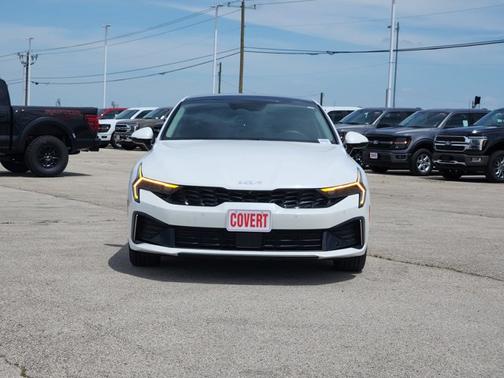 Snow White Pearl 2025 Kia K5 EX