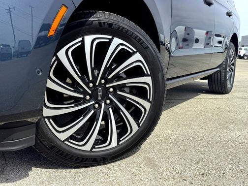 Blue 2025 Lincoln Navigator Reserve