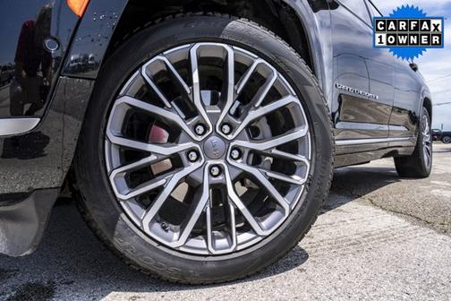 2023 Jeep Grand Cherokee L Summit Reserve