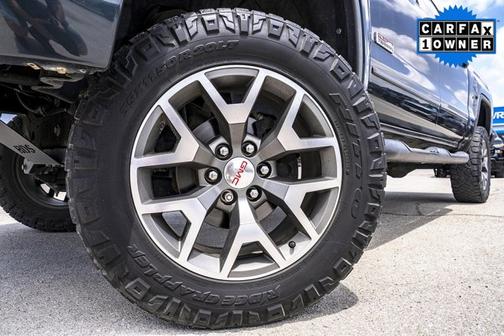 2017 GMC Sierra 1500 SLT