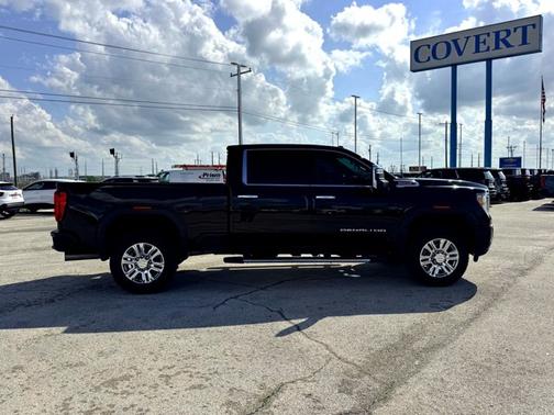Onyx Black 2022 GMC Sierra 2500 Denali