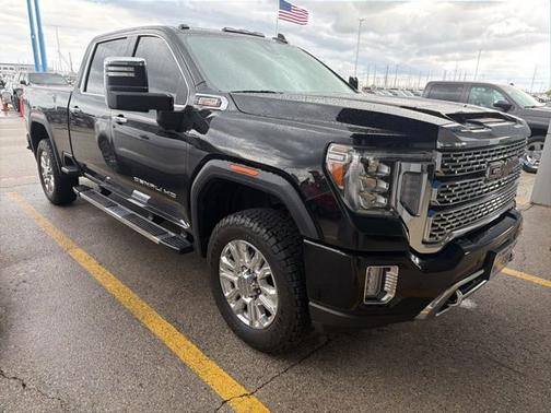 Onyx Black 2022 GMC Sierra 2500 Denali