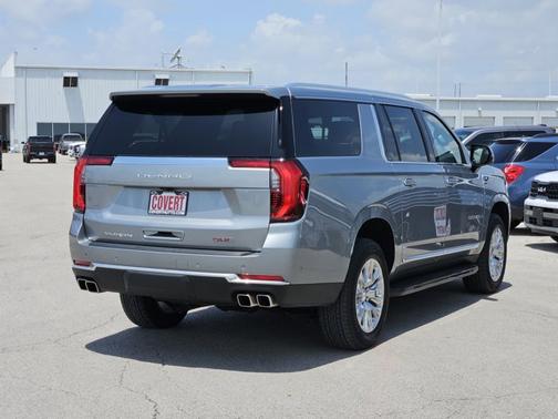 Sterling Metallic 2025 GMC Yukon XL Denali
