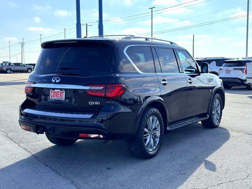 2018 INFINITI QX80 Base