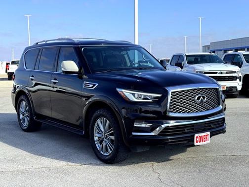 2018 INFINITI QX80 Base