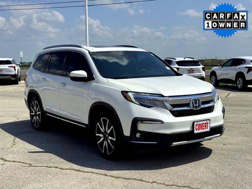 White 2019 Honda Pilot Elite