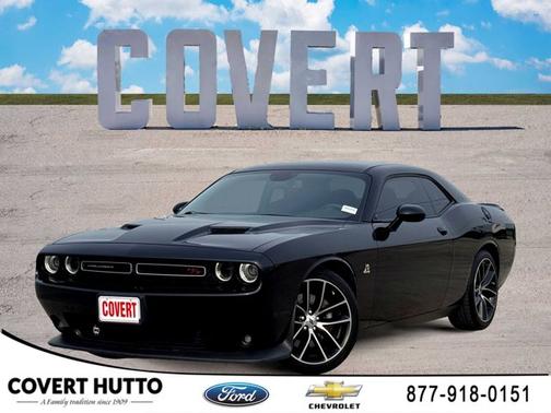 Pitch Black Clearcoat 2018 Dodge Challenger R/T Scat Pack