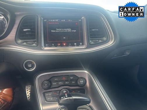 Pitch Black Clearcoat 2018 Dodge Challenger R/T Scat Pack