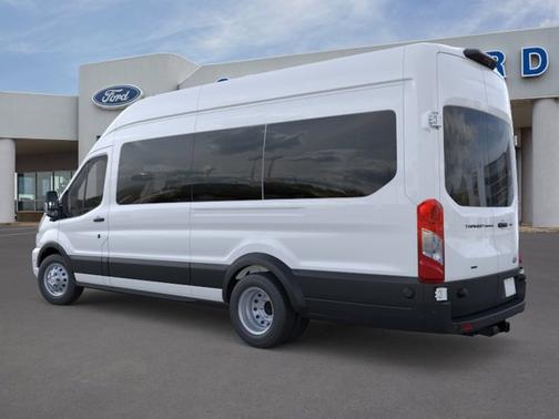 Oxford White 2026 Ford Transit-350