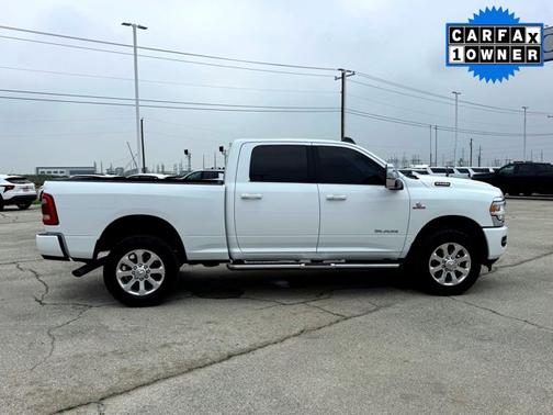 Bright White Clearcoat 2023 RAM 2500 Laramie