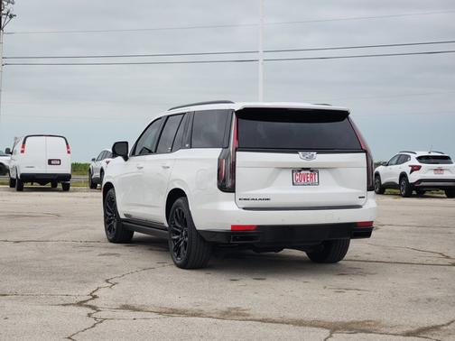 Crystal White Tricoat 2024 Cadillac Escalade 4WD Sport