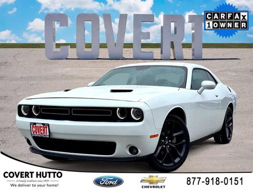 2022 Dodge Challenger SXT