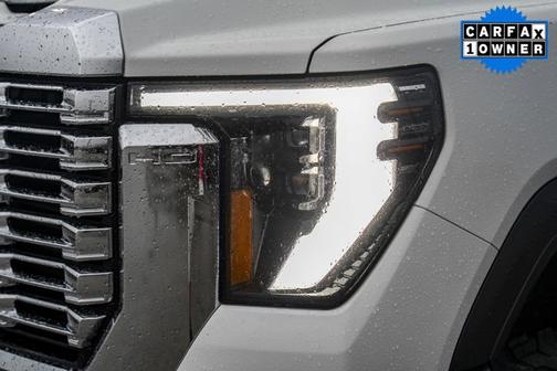 2024 GMC Sierra 2500 Denali