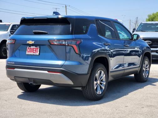 Lakeshore Blue Metallic 2027 Chevrolet Equinox FWD LT