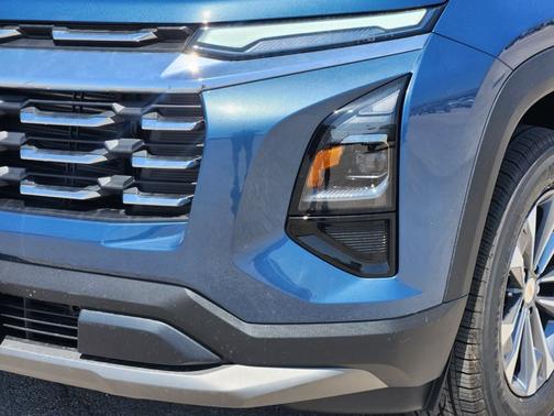 Lakeshore Blue Metallic 2027 Chevrolet Equinox FWD LT