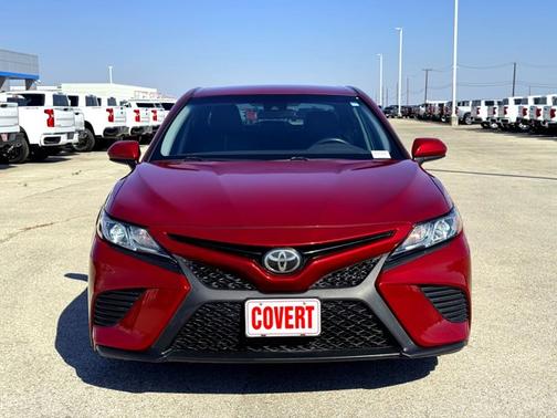 2018 Toyota Camry SE
