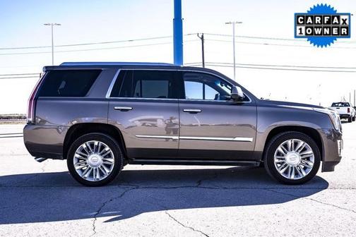 2016 Cadillac Escalade Premium Collection