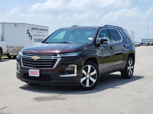 Black Cherry Metallic 2023 Chevrolet Traverse LT Leather