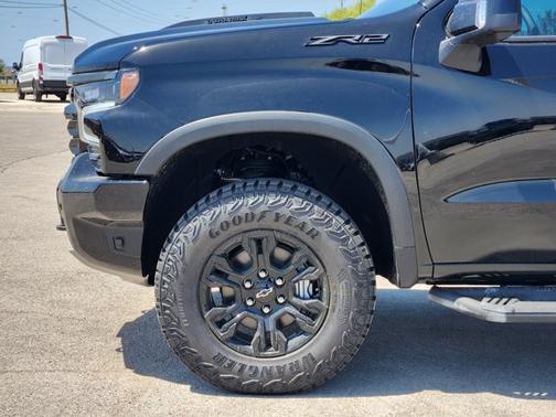 Black 2026 Chevrolet Silverado 1500 ZR2