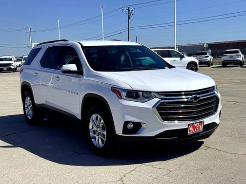 2021 Chevrolet Traverse LT Cloth