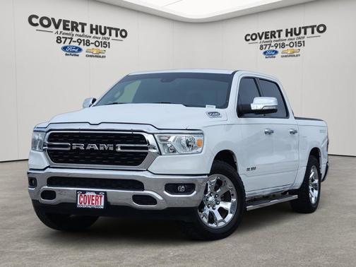 Bright White Clearcoat 2022 RAM 1500 Lone Star