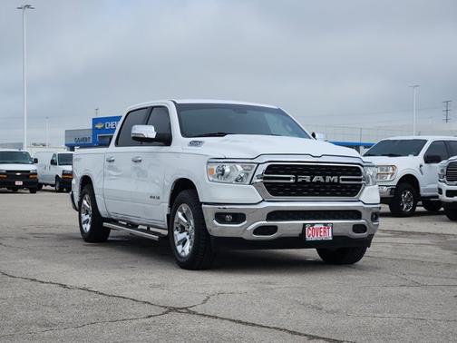 Bright White Clearcoat 2022 RAM 1500 Lone Star
