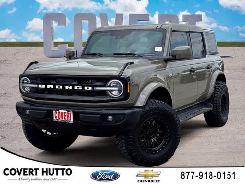2026 Ford Bronco Outer Banks