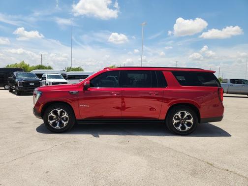 Volcanic Red Tintcoat 2025 GMC Yukon XL AT4 Ultimate