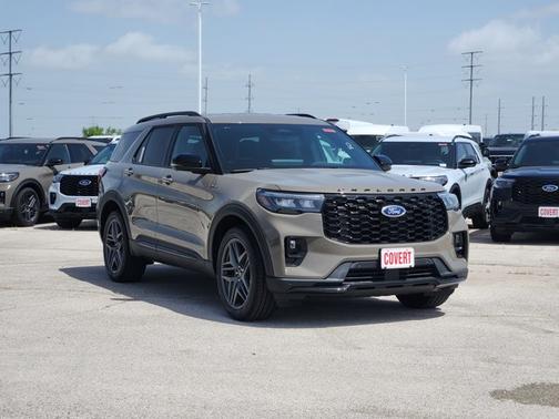 Marsh Gray 2026 Ford Explorer ST-Line