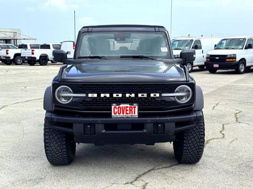 Black 2024 Ford Bronco Wildtrak