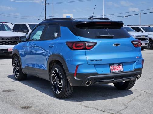 Marina Blue Metallic 2026 Chevrolet Trailblazer RS