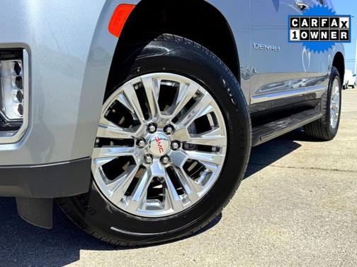 Sterling Metallic 2024 GMC Yukon Denali