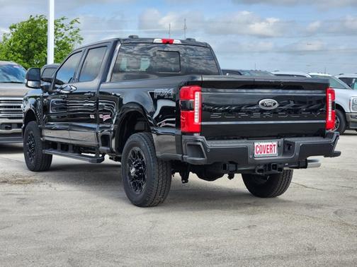 Agate Black Metallic 2026 Ford F-250 LARIAT