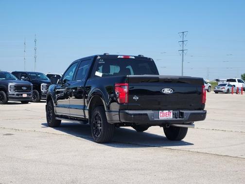 Agate Black Metallic 2026 Ford F-150 XLT