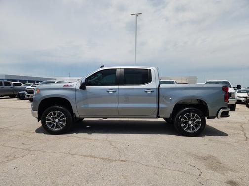 Sterling Gray Metallic 2024 Chevrolet Silverado 1500 1LT