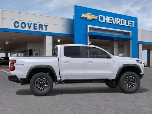 Summit White 2026 Chevrolet Colorado 4WD ZR2