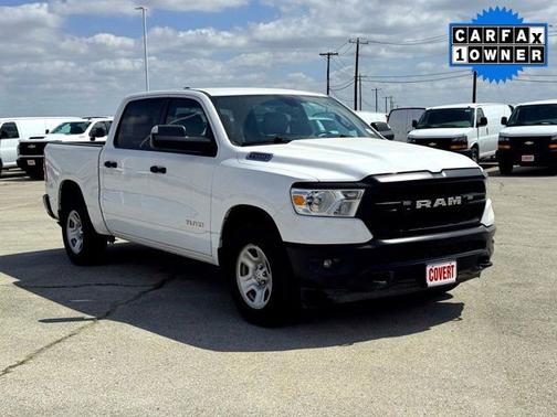 Bright White Clearcoat 2022 RAM 1500 Tradesman
