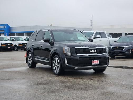 Ebony Black 2022 Kia Telluride S