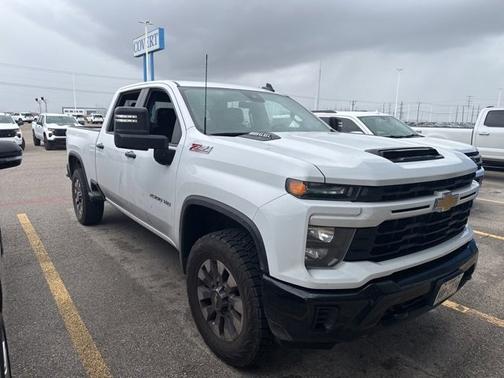 2024 Chevrolet Silverado 2500 Custom