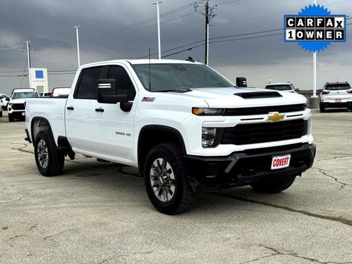 2024 Chevrolet Silverado 2500 Custom