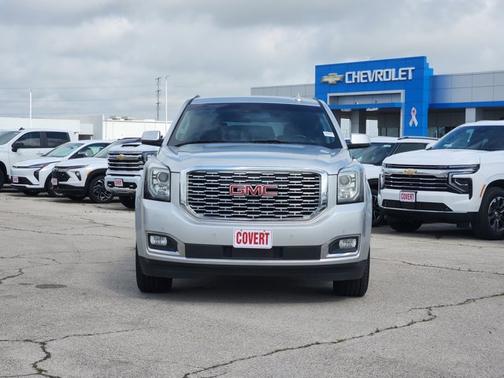 Quicksilver Metallic 2018 GMC Yukon Denali