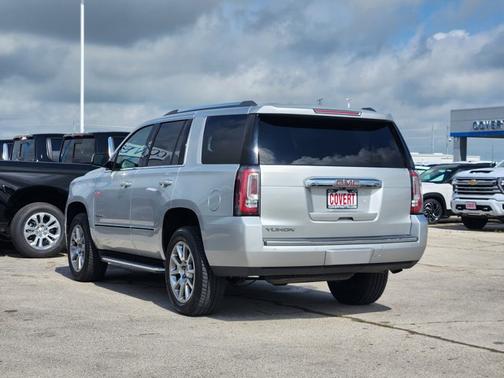 Quicksilver Metallic 2018 GMC Yukon Denali