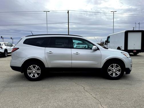 2016 Chevrolet Traverse 2LT